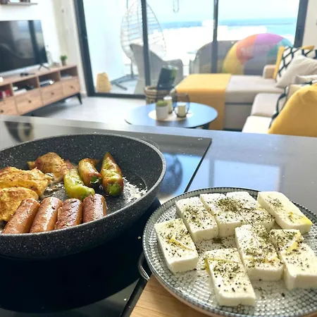 아파트 F16 Deja Blue With Rooftop Terrace