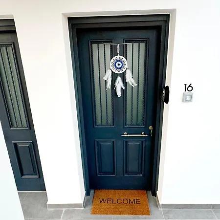 Lovely Furnished One-bedroom With Amazing Sea View Kyrenia (Northern Cyprus)