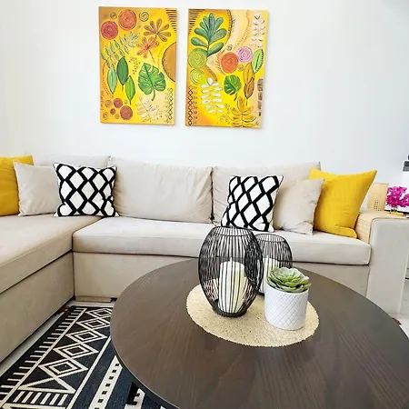 Lovely Furnished One-bedroom With Amazing Sea View *