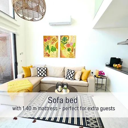 F16 Deja Blue With Rooftop Terrace * Kyrenia (Northern Cyprus)