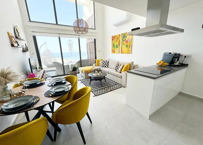 F16 Deja Blue With Rooftop Terrace Appartamento