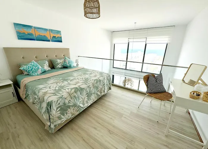 F16 Deja Blue With Rooftop Terrace * Kyrenia (Northern Cyprus)