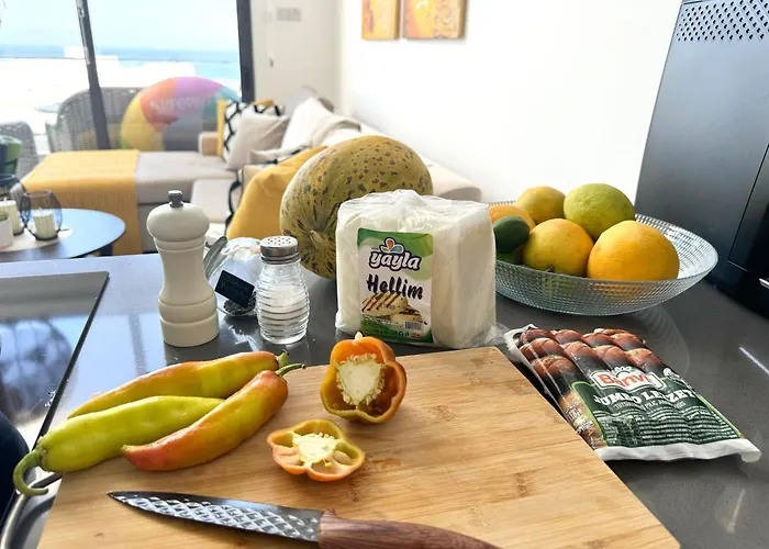 F16 Deja Blue With Rooftop Terrace