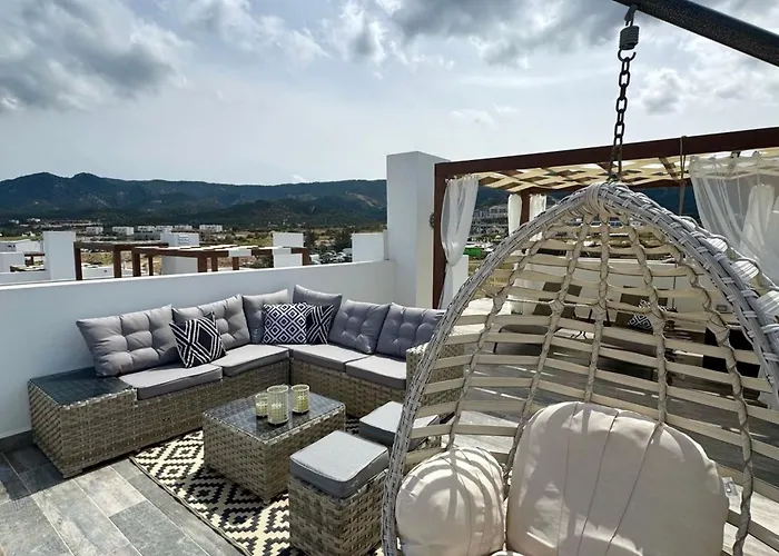 F16 Deja Blue With Rooftop Terrace Appartamento *