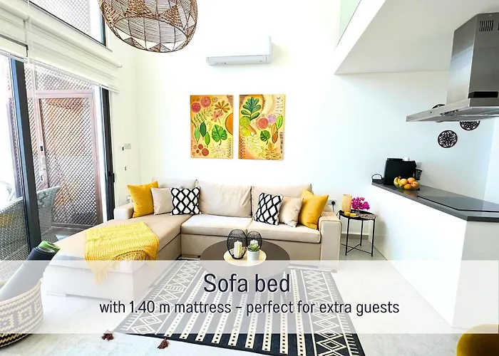 F16 Deja Blue With Rooftop Terrace * Kyrenia (Northern Cyprus)