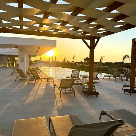 F16 Deja Blue With Rooftop Terrace * Kyrenia (Northern Cyprus)