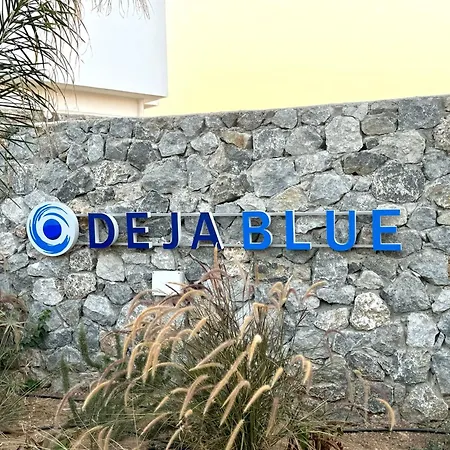 F16 Deja Blue With Rooftop Terrace * Kyrenia (Northern Cyprus)