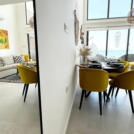 F16 Deja Blue With Rooftop Terrace Apartmán Kyrenia (Northern Cyprus)