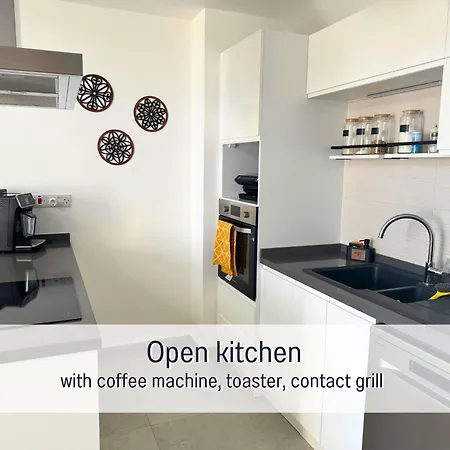 F16 Deja Blue With Rooftop Terrace Apartmán Kyrenia (Northern Cyprus)